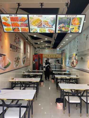 一刀广东肠粉云南过桥米线(栾城新开街店)