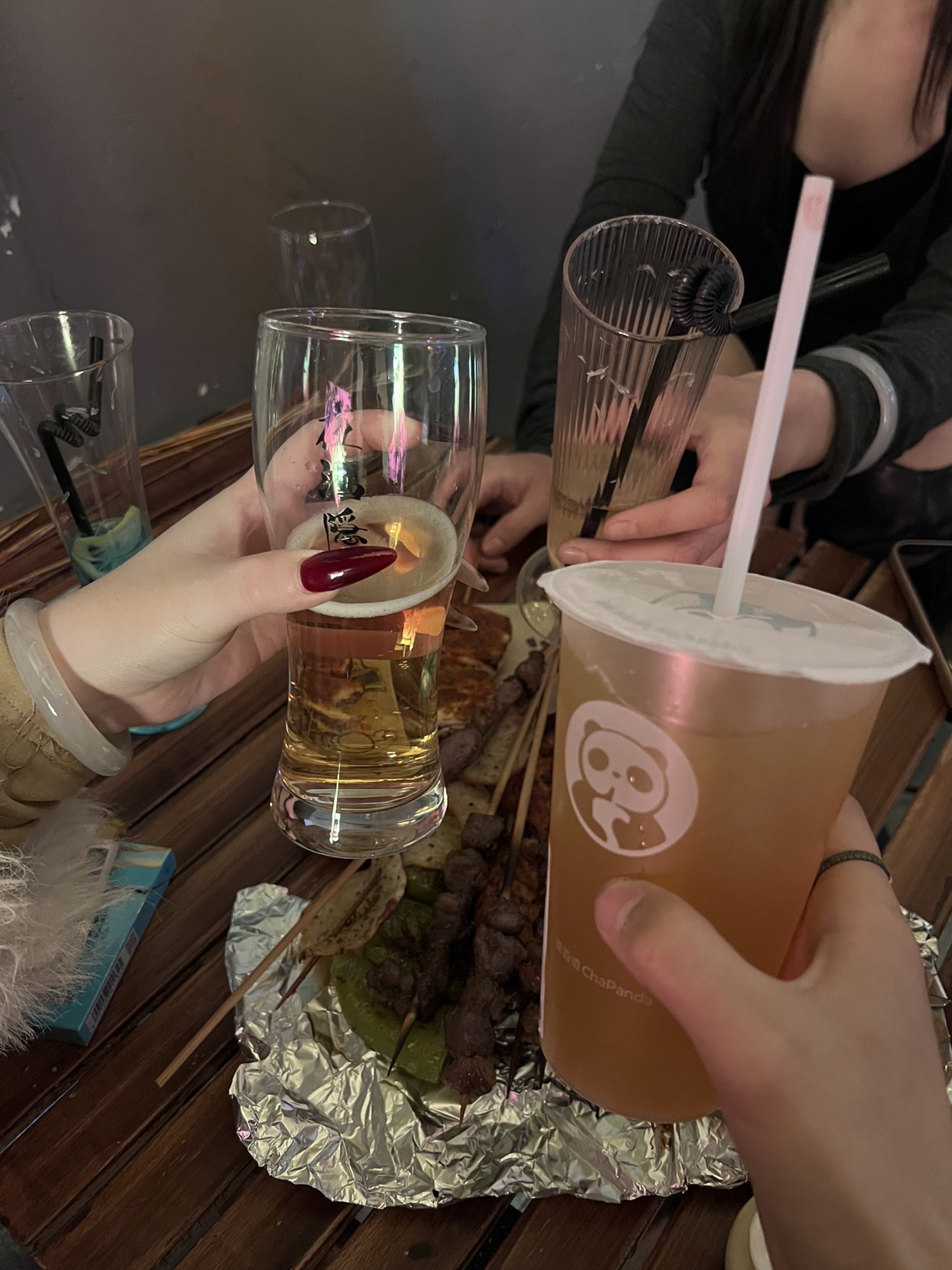 酒隐精酿酒馆