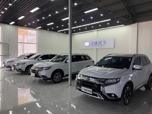 尊航汽车