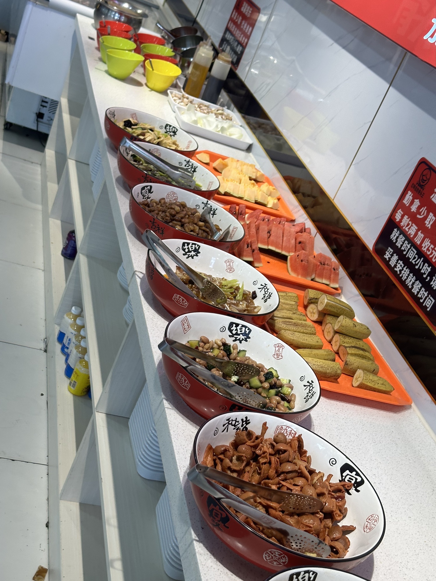 奋小二烂猪蹄新派火锅鸡(四方学院店)