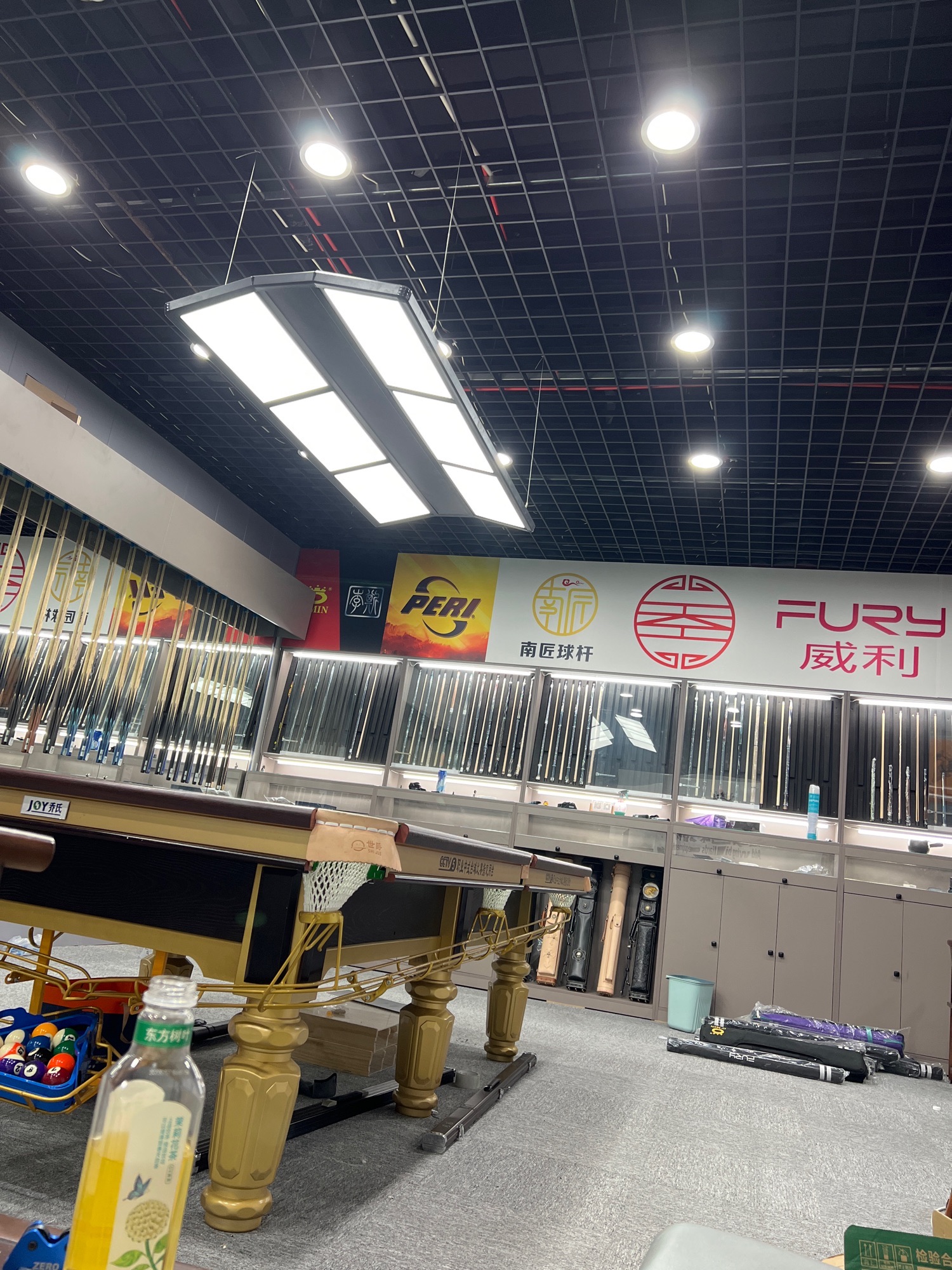 添翼台球器材(中基礼域店)