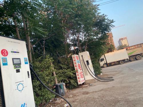 蔚景云汽车充电站(九洲停车场充电站)