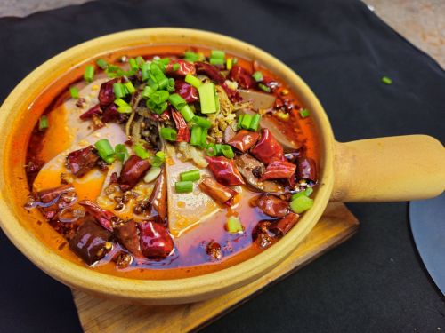 土永在砂锅菜·砂锅鱼