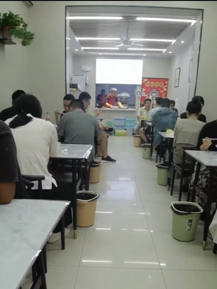 拾号快餐