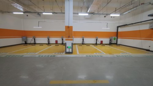 开迈斯汽车充电站(石家庄市高新假日酒店地下站)