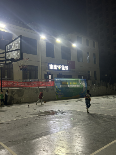 赞皇县雏鹰篮球俱乐部(农贸馆)