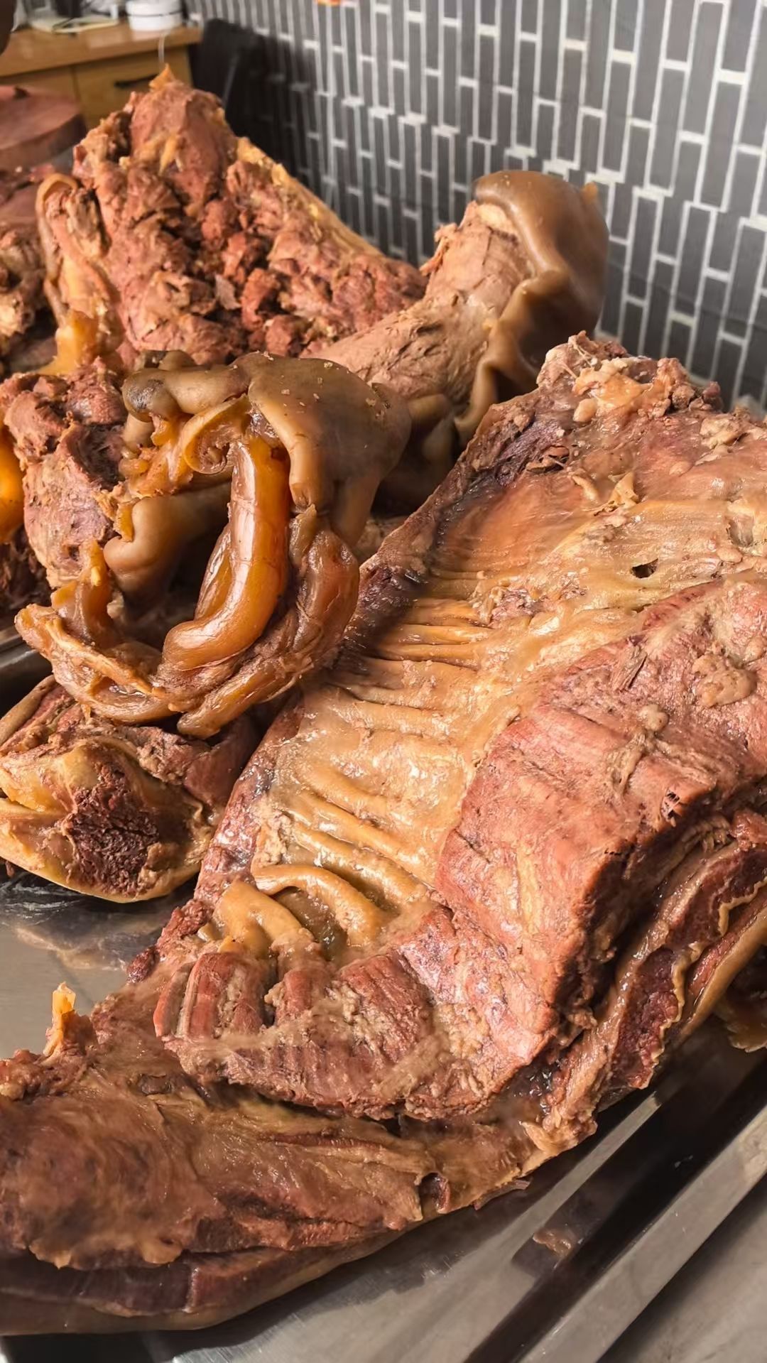 南佐山子马肉熟食店