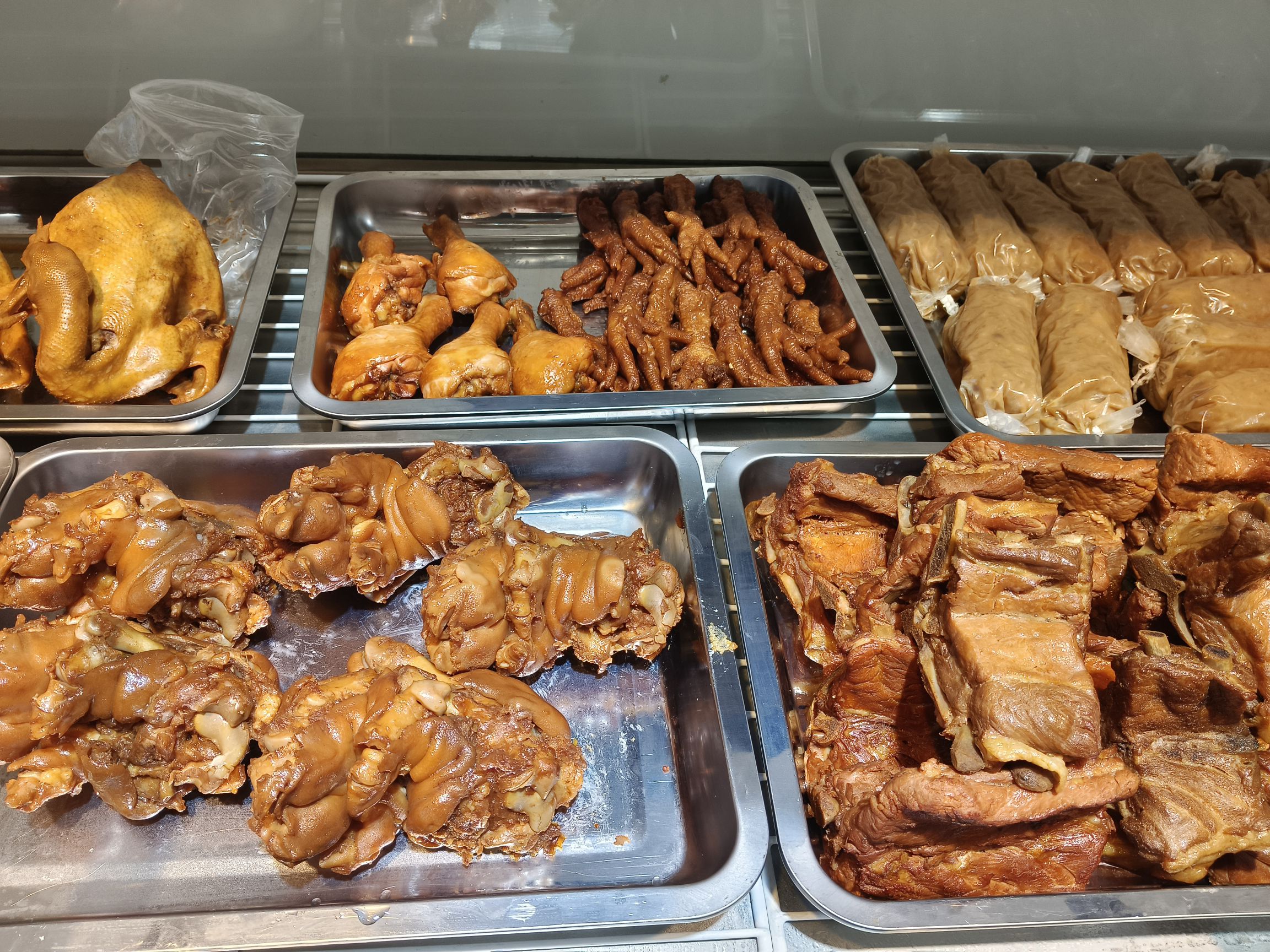 鹿泉区卤鲜味餐饮店