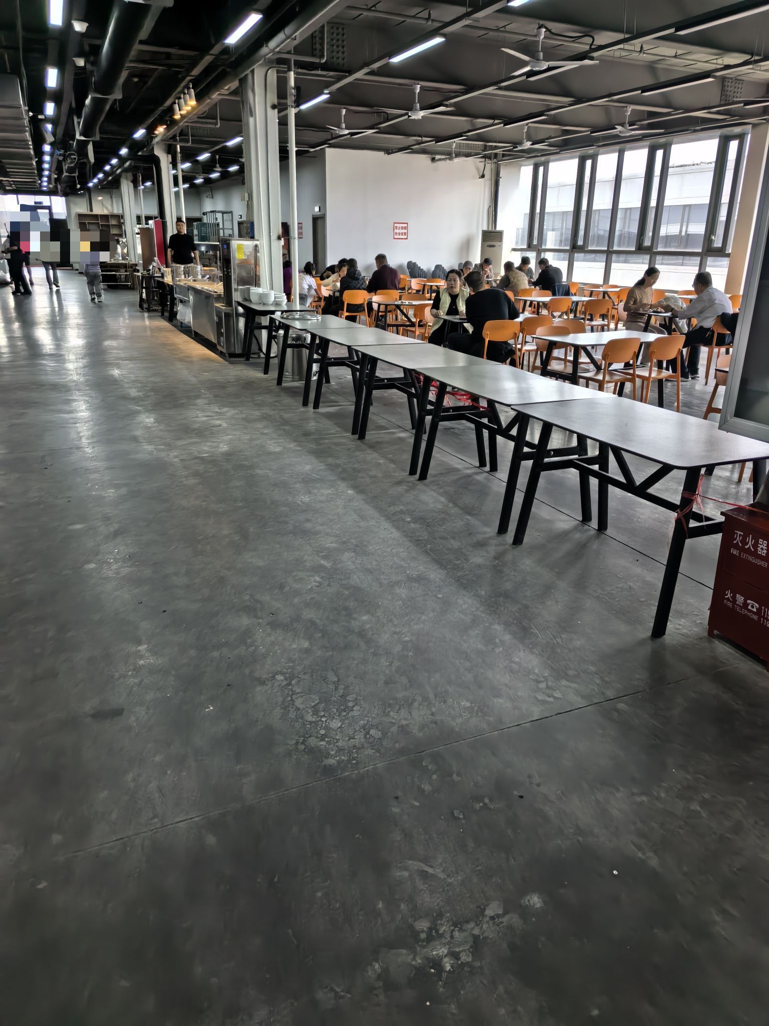 长安国合汽配城餐厅