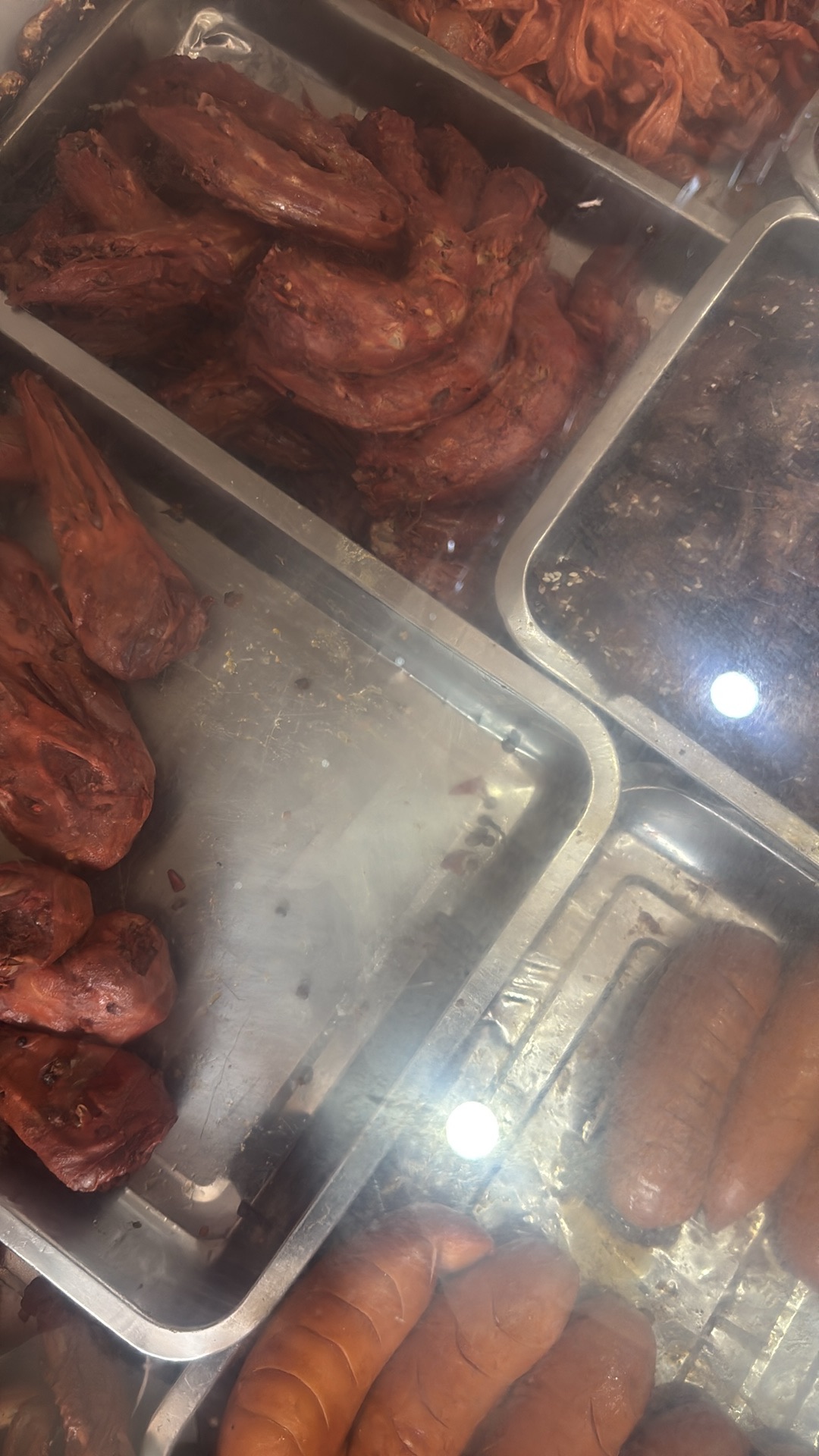 鸭脖熟食铺