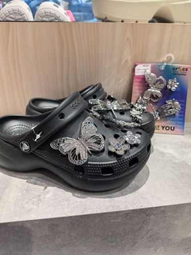 crocs(砂之船奥莱店)