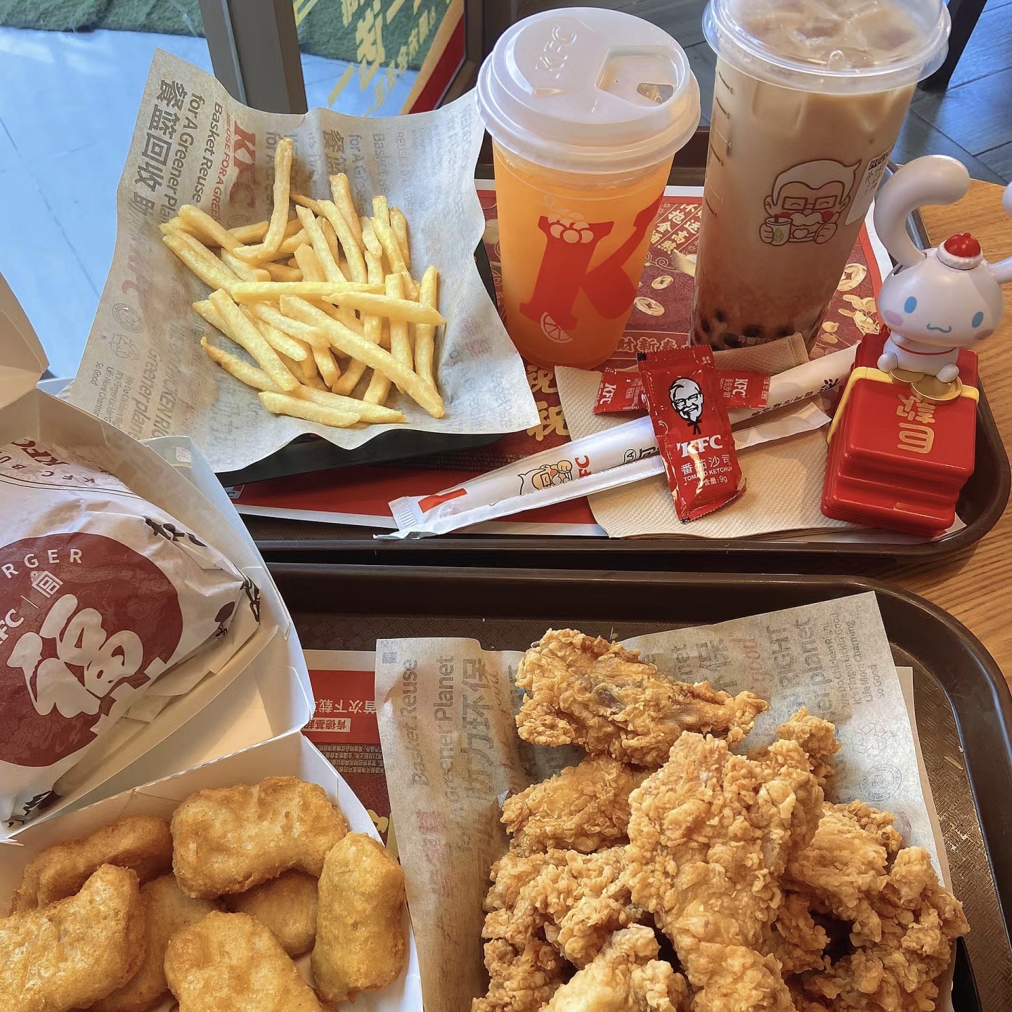 肯德基(宝华广场店)