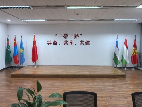 河北丝路云端进出口贸易有限责任公司