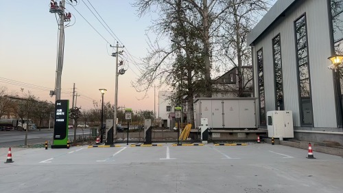 小鹏超级充电站(小鹏S4超快充石家庄晋州工业路蓝池站)