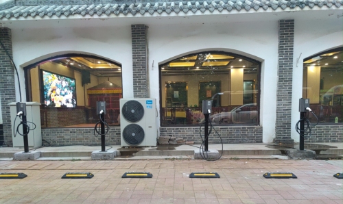 闪开汽车充电站(红太阳餐厅温塘)