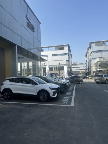 吉利汽车石家庄晟铂裕华汽车园店