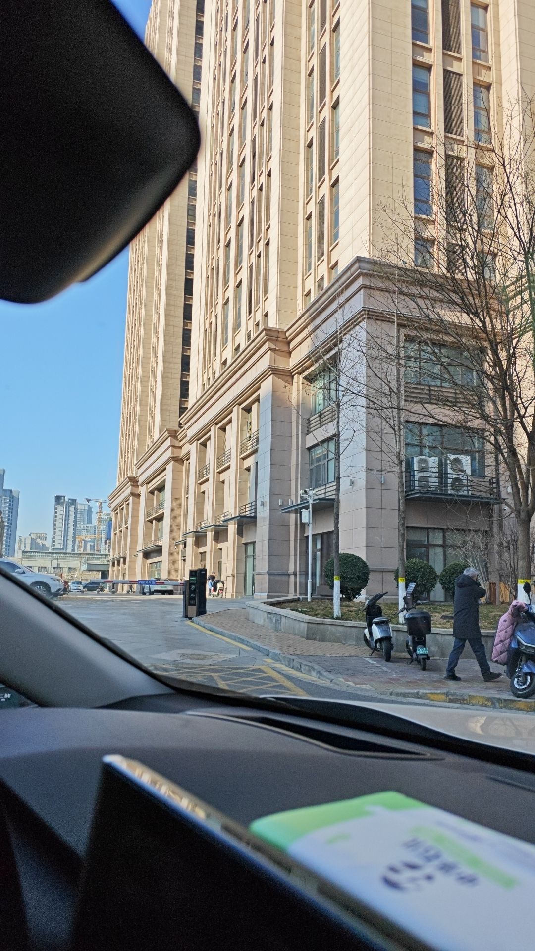 鼎鼎充汽车充电站(中移设计院河北分公司)