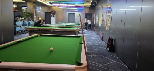零零台球俱乐部