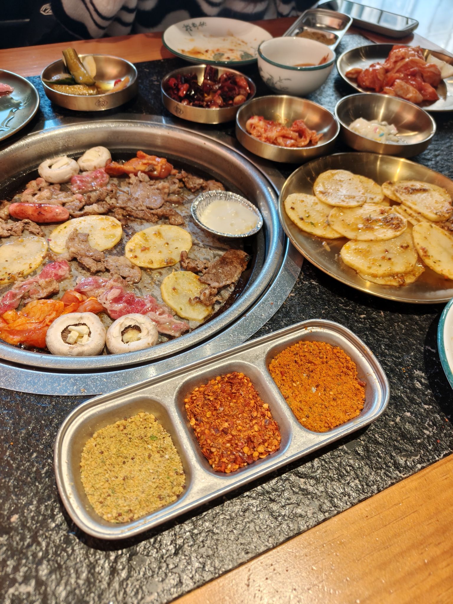 清真韩炉滋滋烤肉