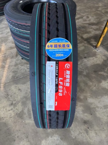 路鳌轮胎
