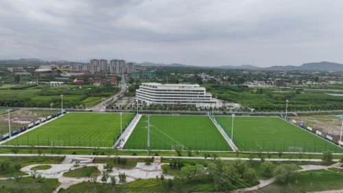 精英赞皇足球训练基地