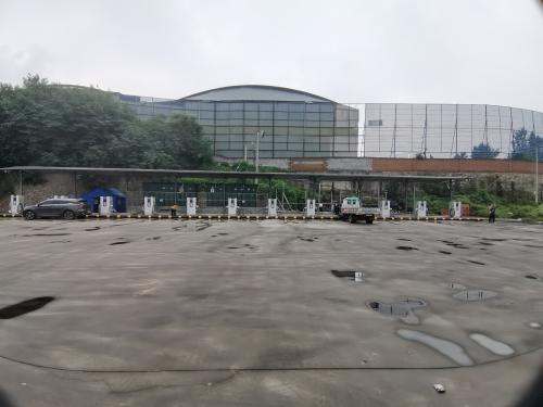 回舍电卡快速充电广场