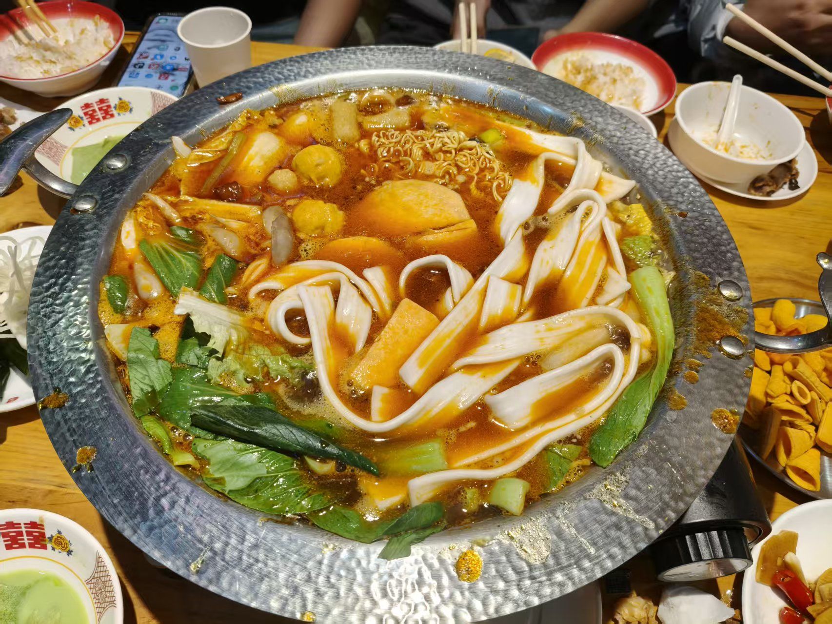 奋小二烂猪蹄新派火锅鸡(鹿泉店)