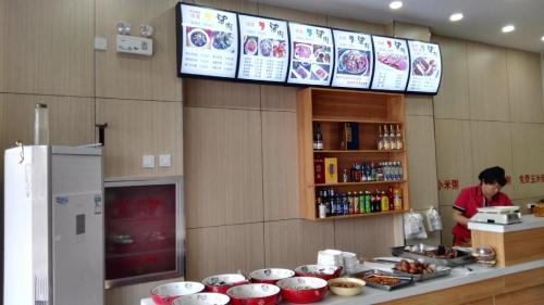 金饼驴肉火烧(周通店)