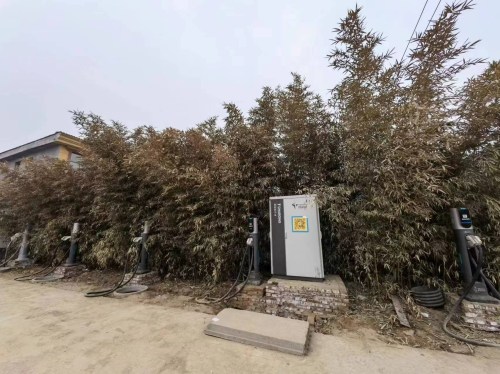 特来电汽车充电站(灵寿县扬风科技磊鑫学校充电站)