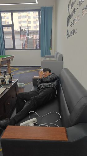 其一台球俱乐部