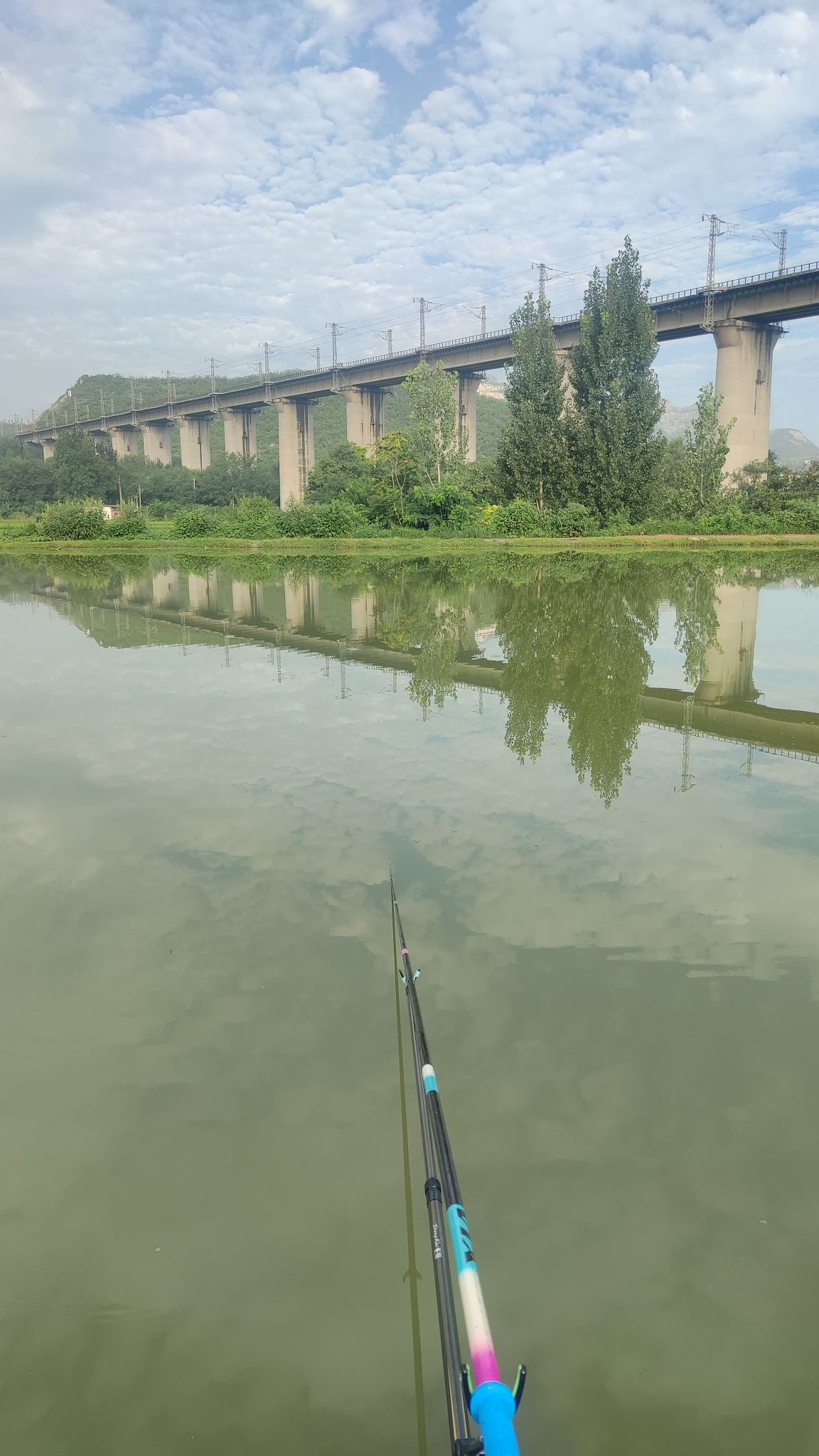 土门关垂钓园