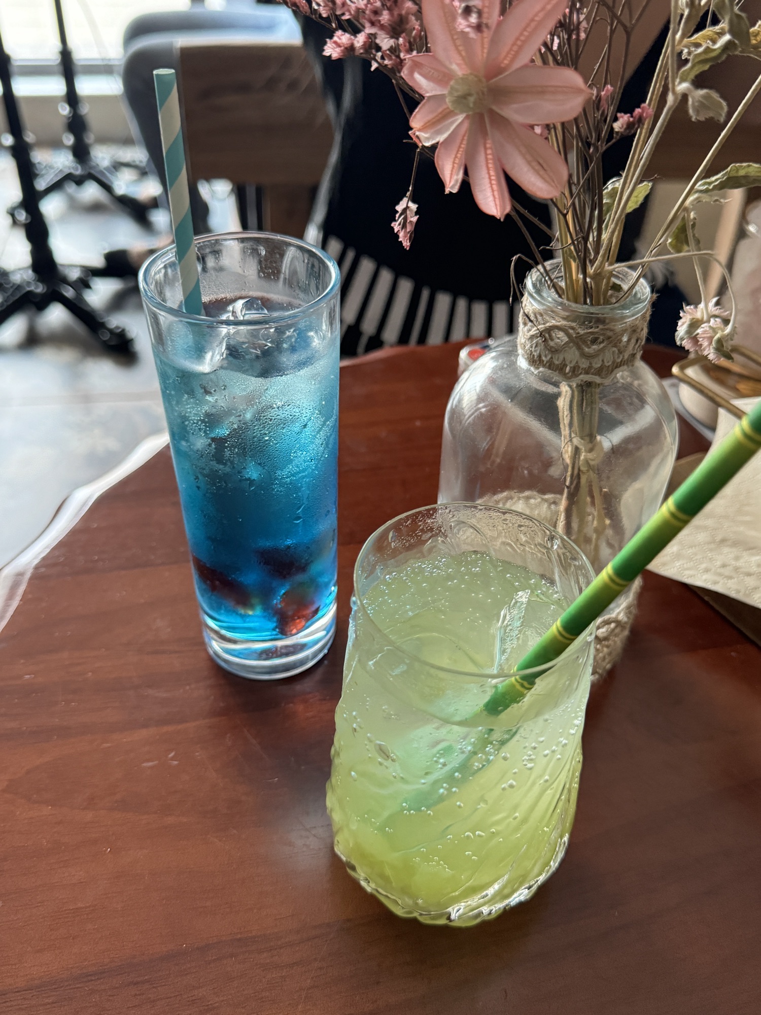 三把扫帚bar