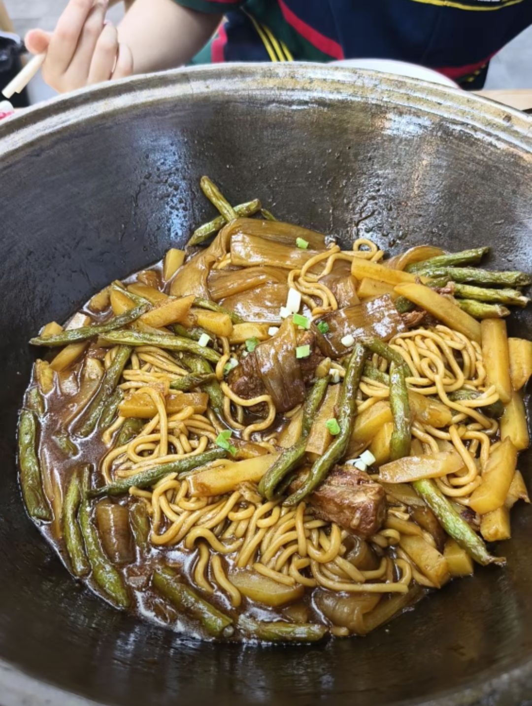 冰城外婆铁锅焖面(师范大学店)