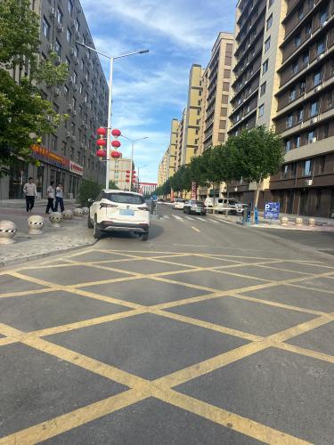 润沃城市广场步行街