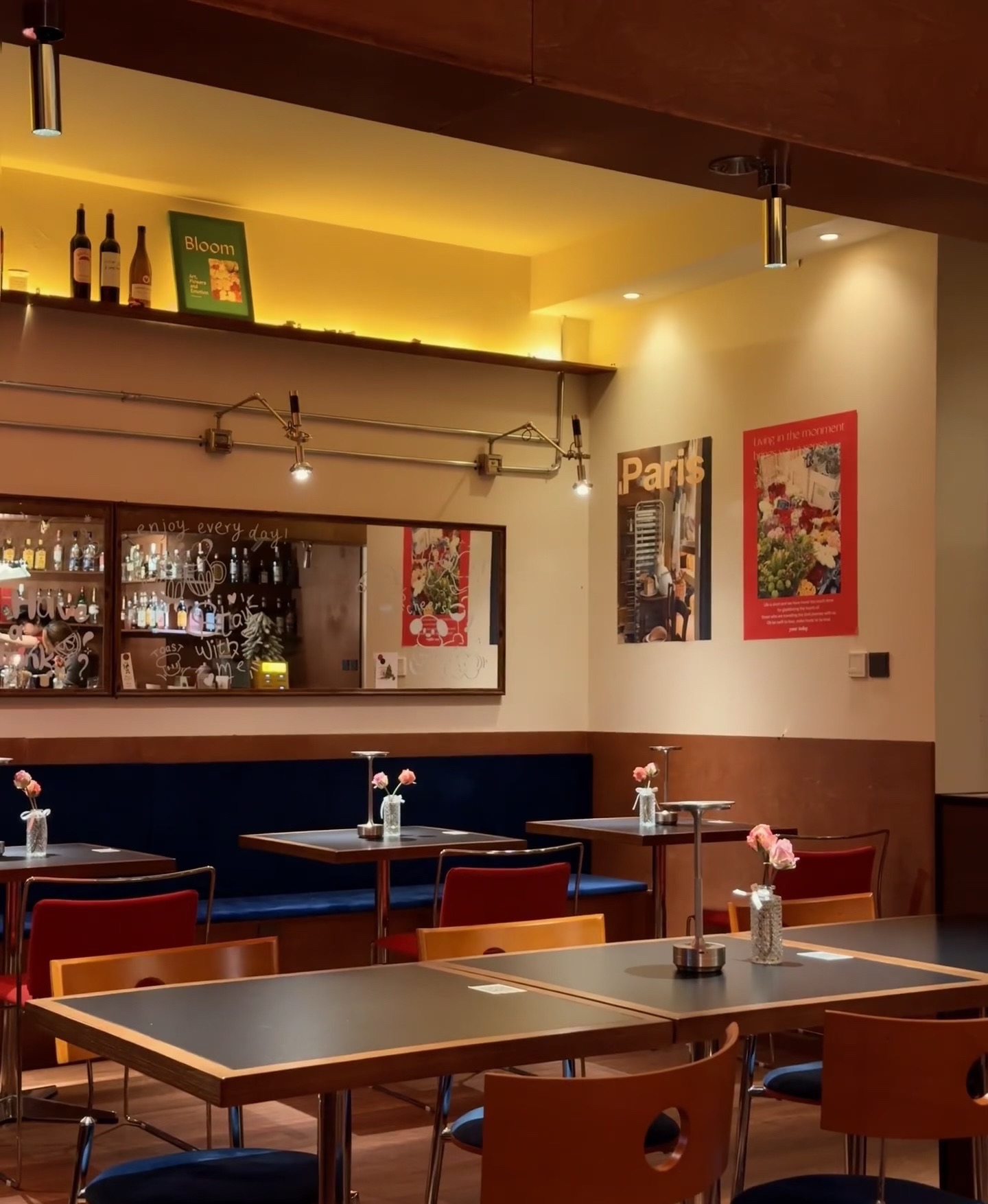 orange bistro