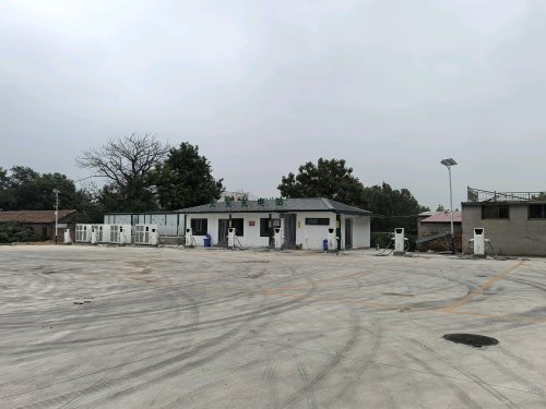 云快充超级充电站(河北元充充电站)