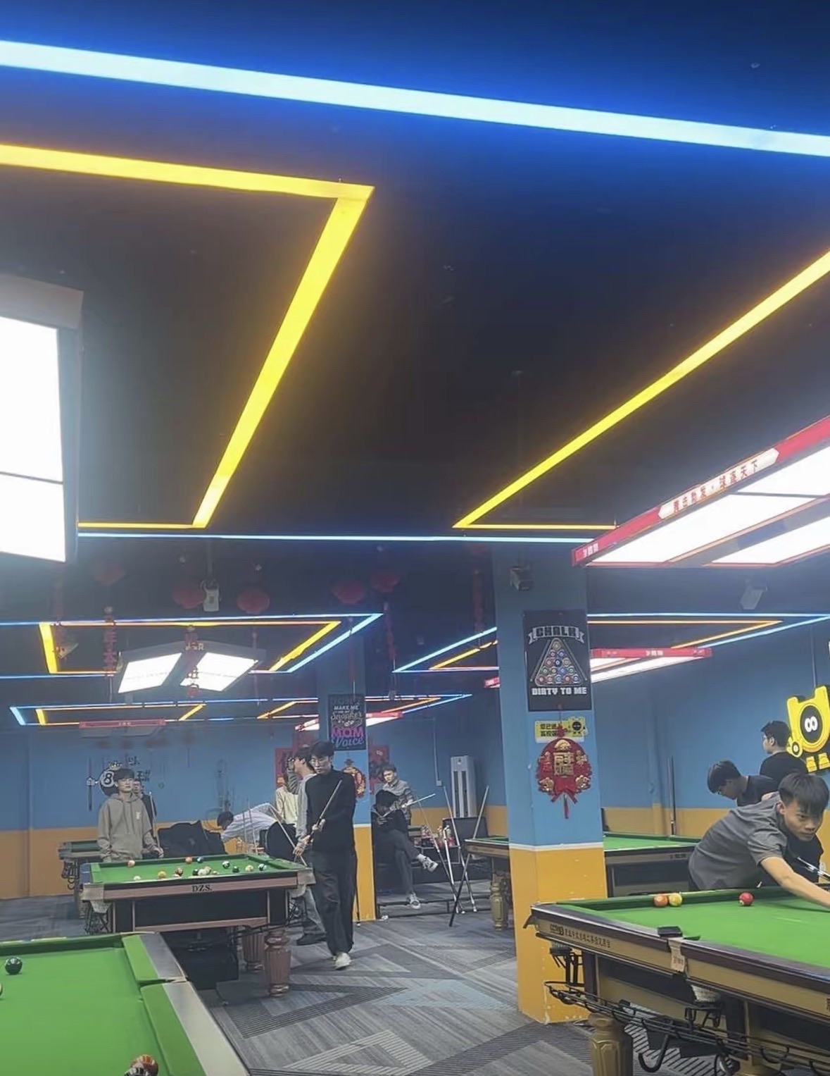 小铁24h自助台球(石家庄河北传媒学院兴安校区店)