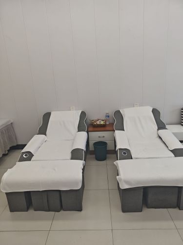 推拿按摩馆(学贸商城A座店)