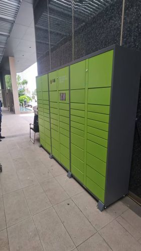 丰巢快递柜(万科蓝湾店)