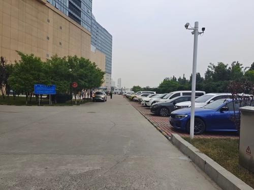 云快充汽车充电站(溪跃中储红星美凯龙)