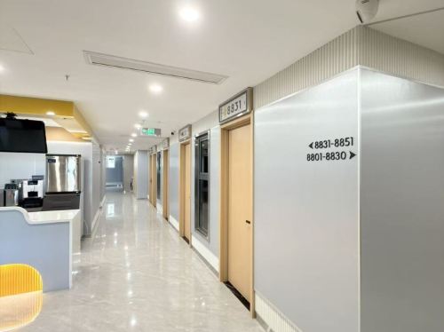 摩非电竞青旅(天山海世界店)