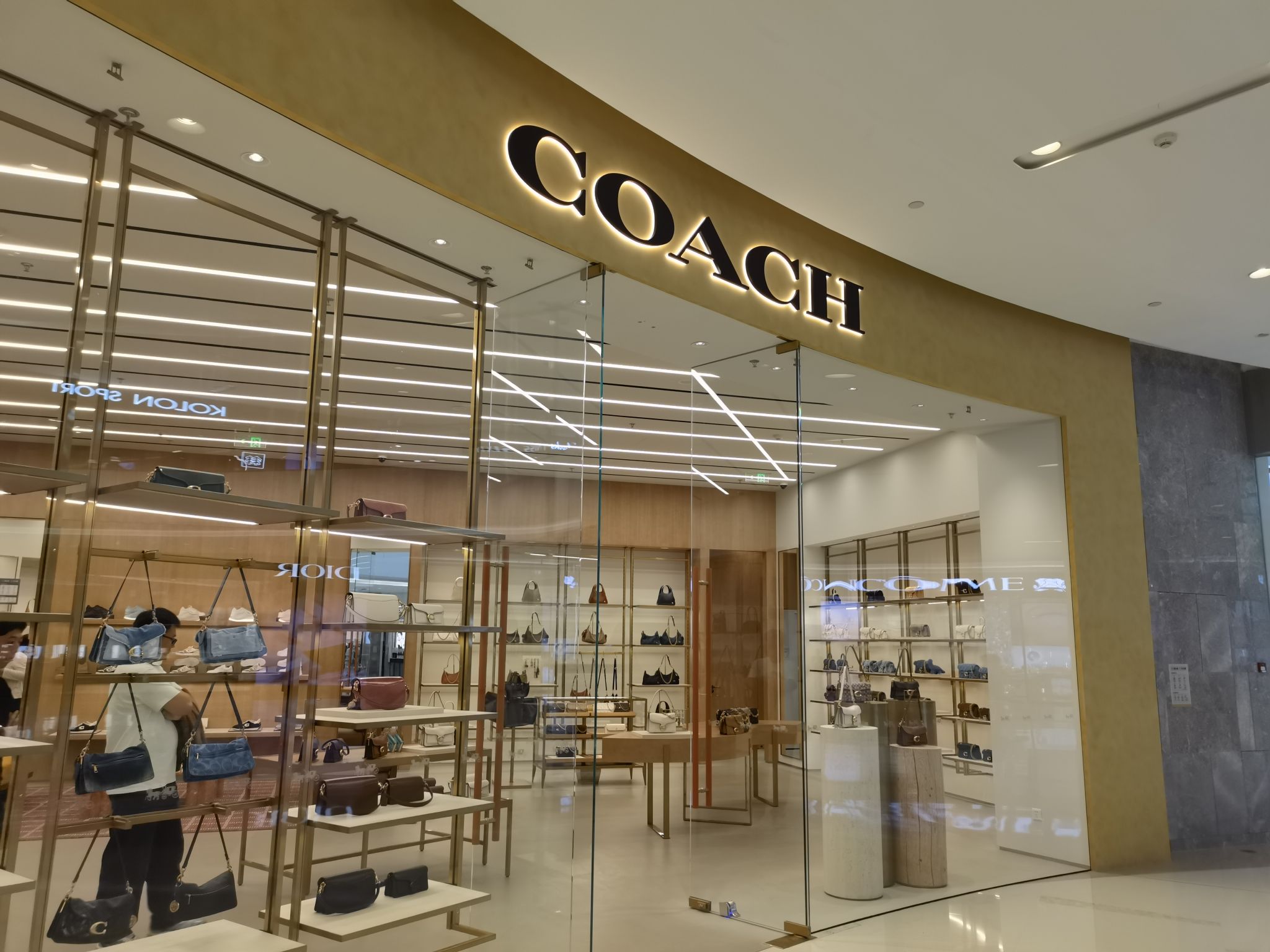 COACH(万象城店)