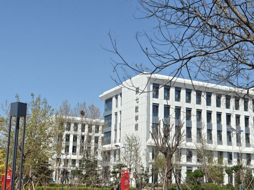 石家庄医学高等专科学校灵寿校区第七教学楼