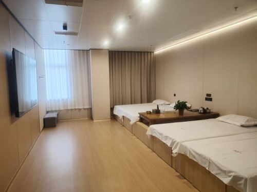 八轻八重智慧酒店