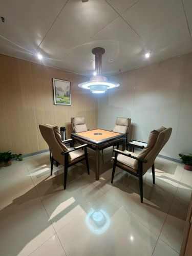 有惟棋牌休闲馆(玫瑰湾店)