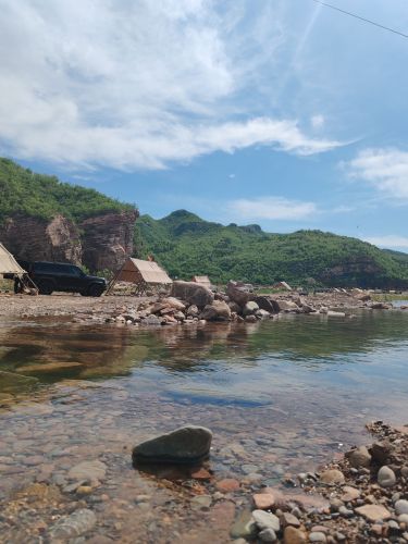 井陉北孤台露营漂流
