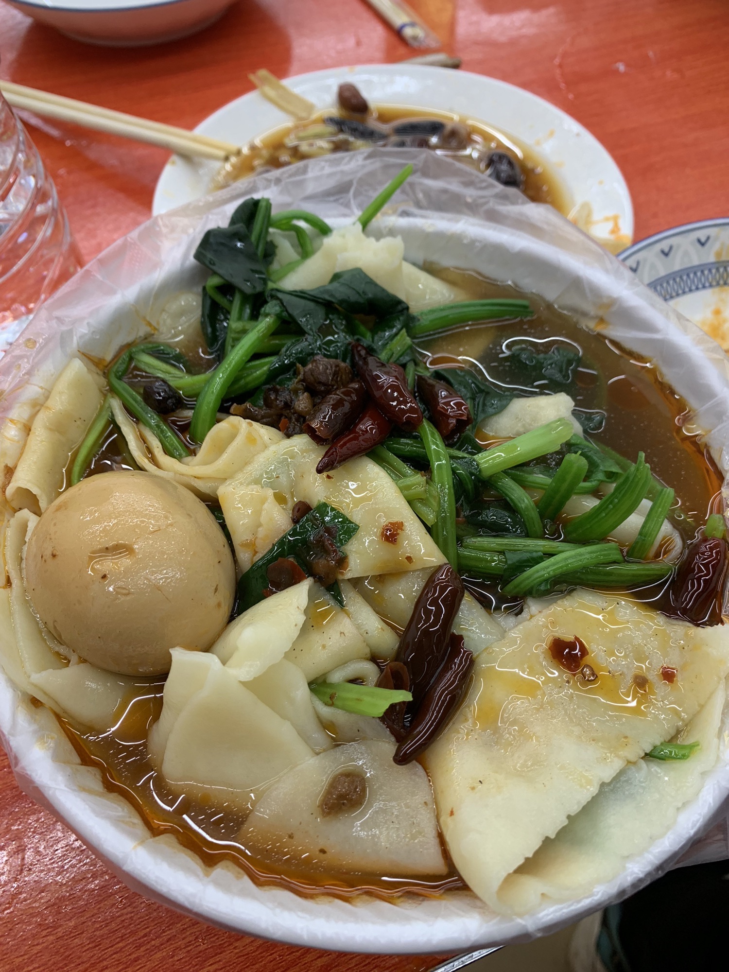 石特牛肉板面